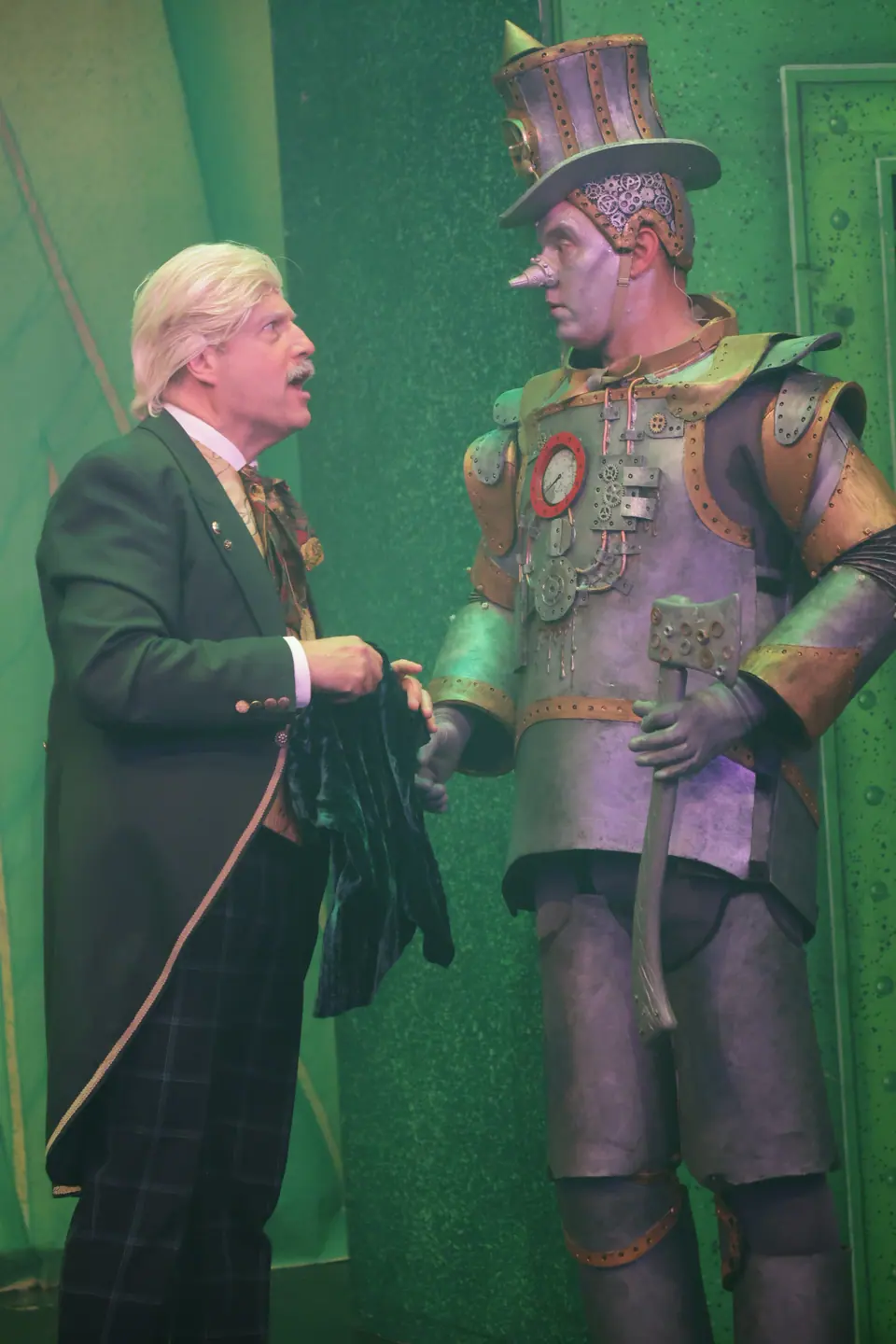 Willenhall Musical Theatre Company's 2025 production of The Wizard of Oz at Dormston Mill Theatre, Sedgley. Photograph 216 of 236.