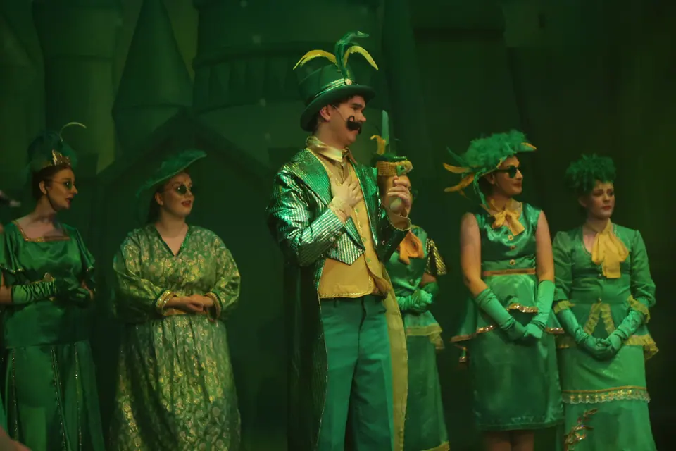 Willenhall Musical Theatre Company's 2025 production of The Wizard of Oz at Dormston Mill Theatre, Sedgley. Photograph 226 of 236.