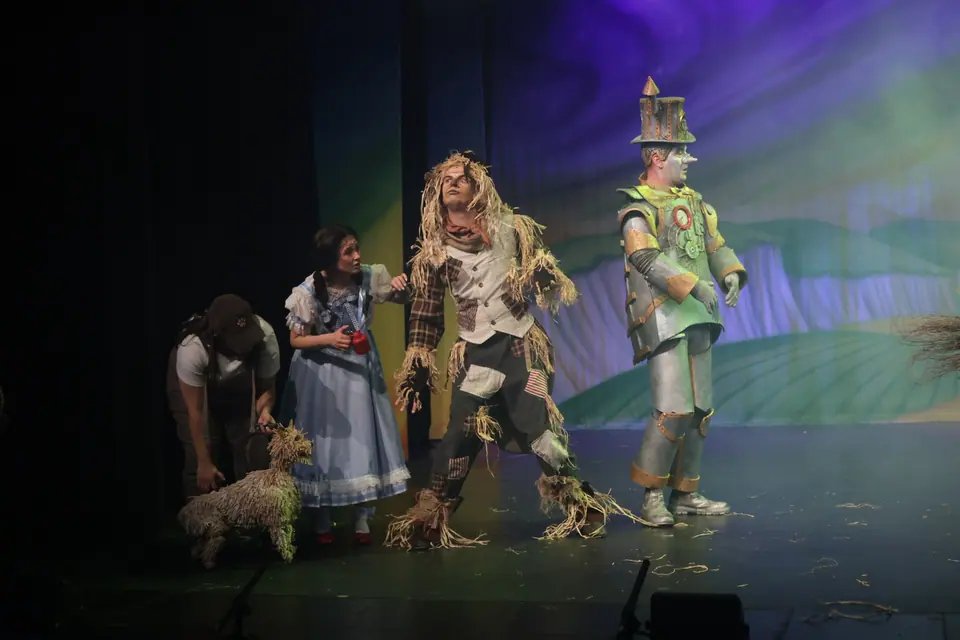 Willenhall Musical Theatre Company's 2025 production of The Wizard of Oz at Dormston Mill Theatre, Sedgley. Photograph 95 of 236.