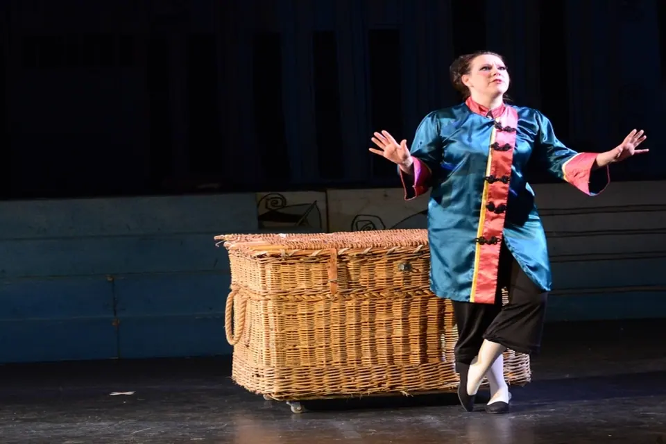 Willenhall Musical Theatre Company's 2014 production of Thoroughly Modern Millie at Dormston Mill Theatre, Sedgley. Photograph 87 of 104.