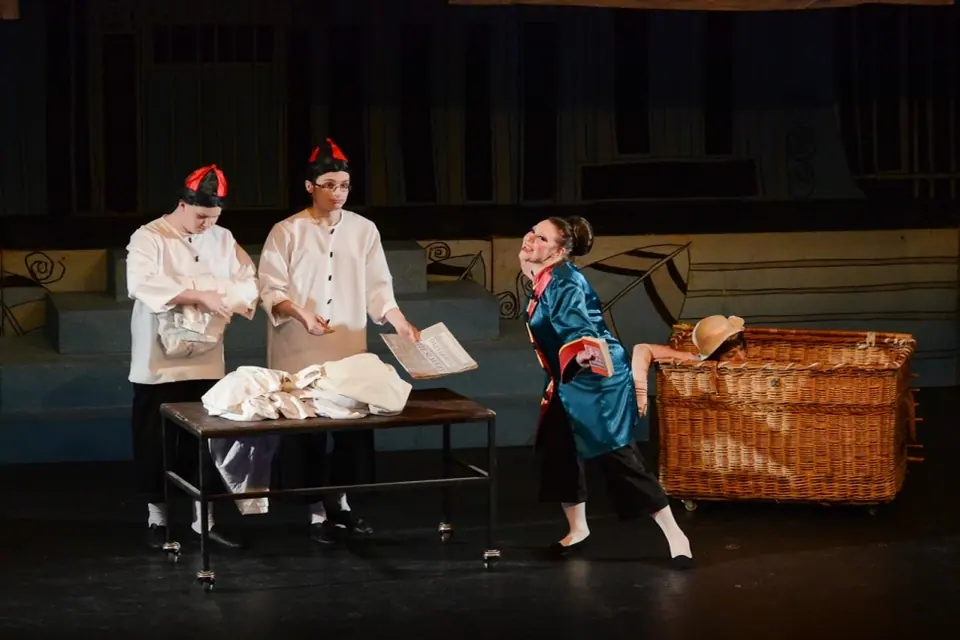 Willenhall Musical Theatre Company's 2014 production of Thoroughly Modern Millie at Dormston Mill Theatre, Sedgley. Photograph 90 of 104.