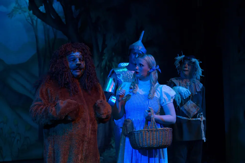 Willenhall Musical Theatre Company's 2012 production of Wizard of Oz at Dormston Mill Theatre, Sedgley. Photograph 70 of 74.