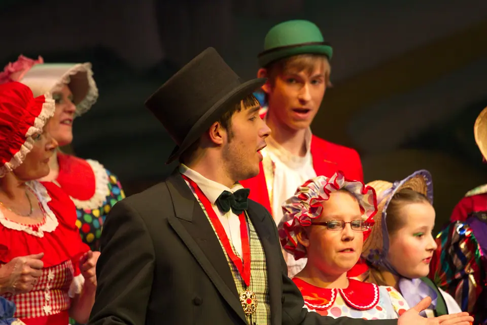 Willenhall Musical Theatre Company's 2012 production of Wizard of Oz. Photograph 30 of 30.
