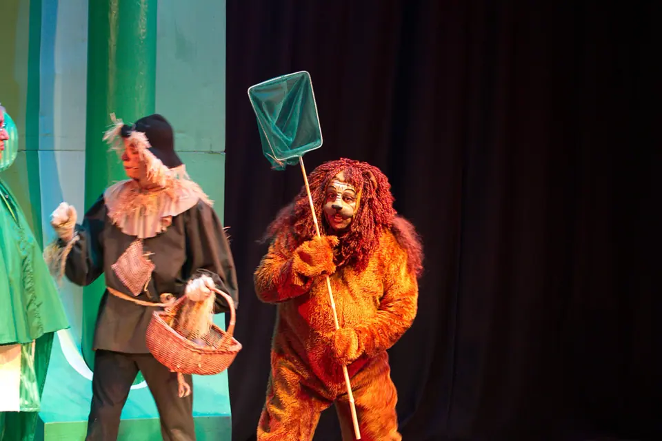 Willenhall Musical Theatre Company's 2012 production of Wizard of Oz at Dormston Mill Theatre, Sedgley. Photograph 23 of 74.